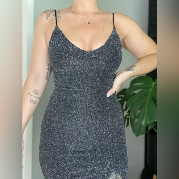 Sparkle Sparkle high Slit Maxi Dress - Picture 2 of 2